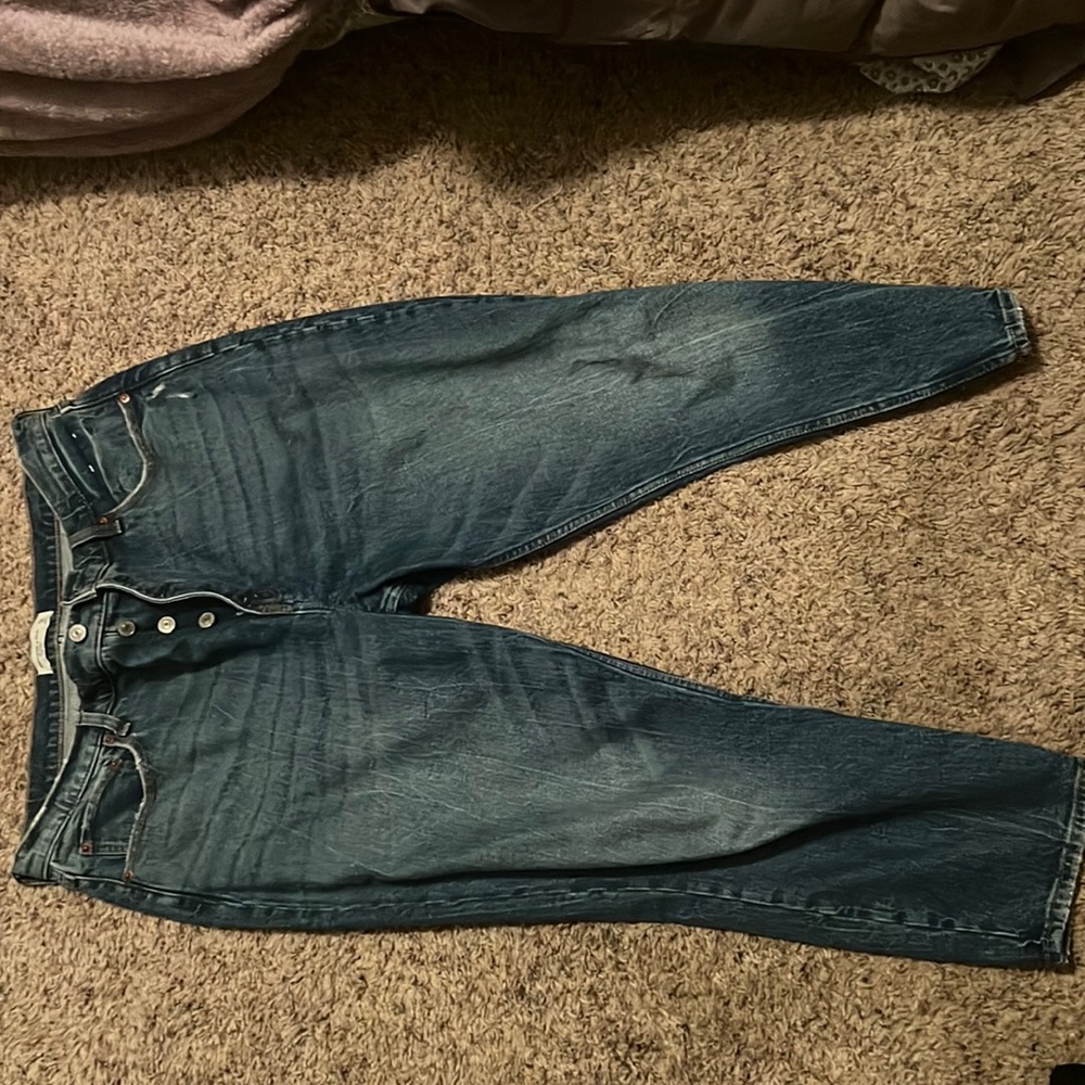 The skinny high rise short leg blue jeans from Abercrombie and Fitch